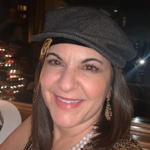 Meet your Posher, Janet